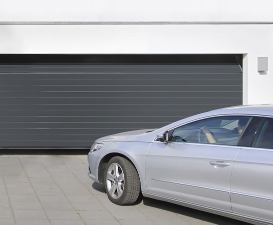 Секционные гаражные ворота в Зеленокумске